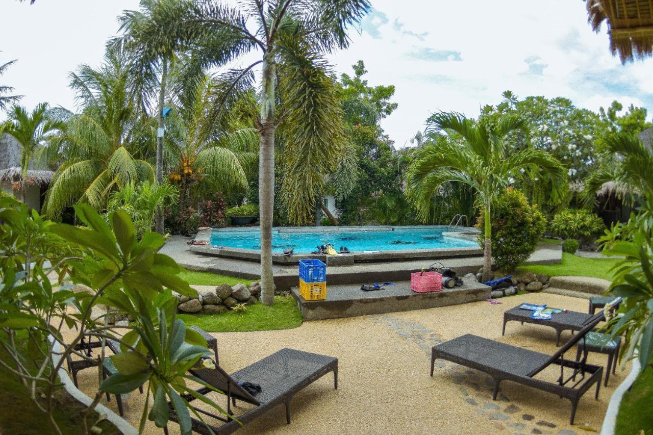Liquid Dive Resort Dauin Exterior photo